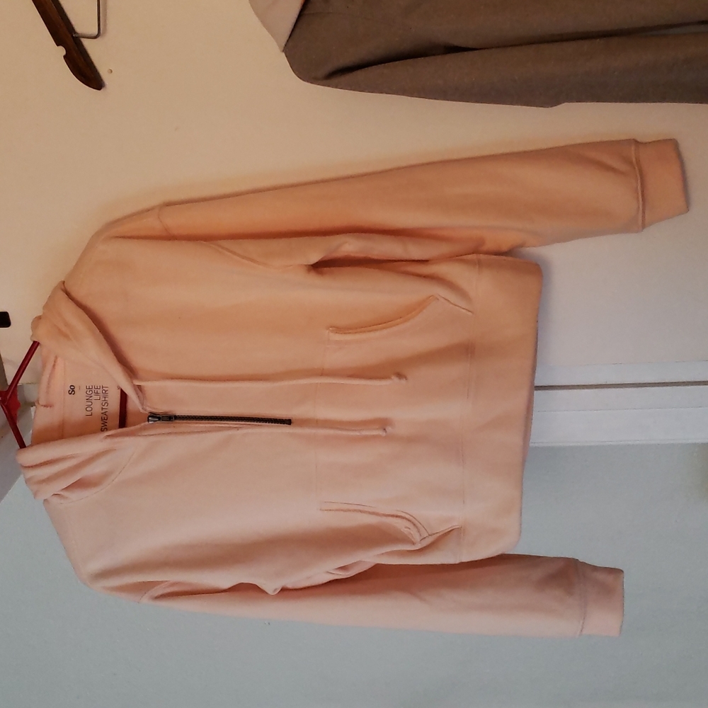 2 hoodies peach and gray